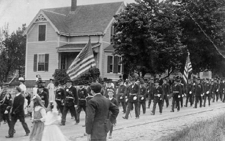 Parade of Civil War Veterans and Sons of the Union Veterans